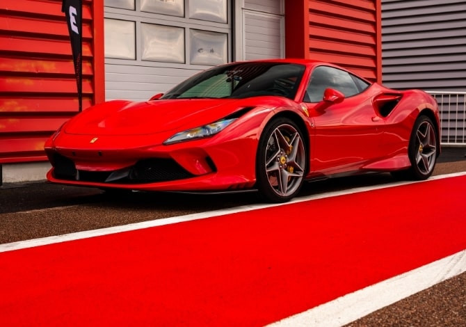 Stage de pilotage Ferrari F8 Tributo